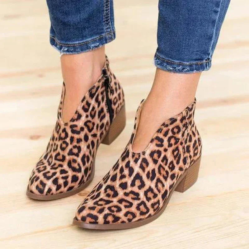 Clara - Orthopedic Boots