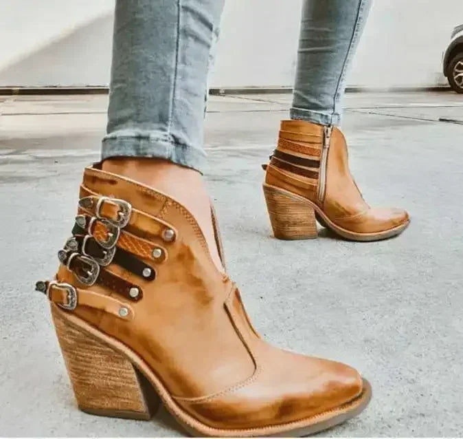 Glenna - Orthopedic Boots